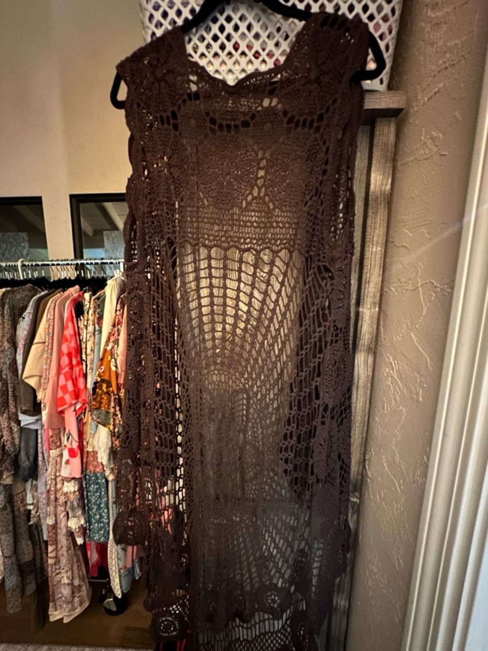 Crochet Sleeveless vest - Brown